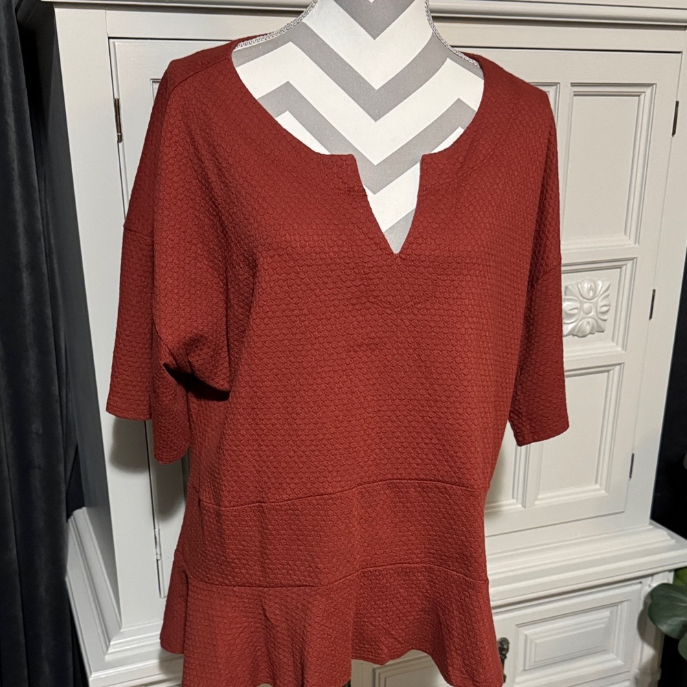 Cato Women's Rust Peplum Style Top Size XL
